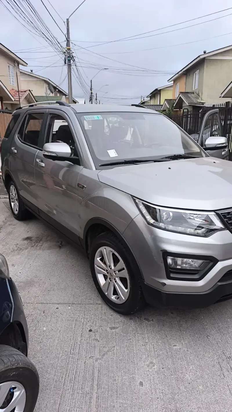 SUV Changan CX70 2019 en buen estado - 5