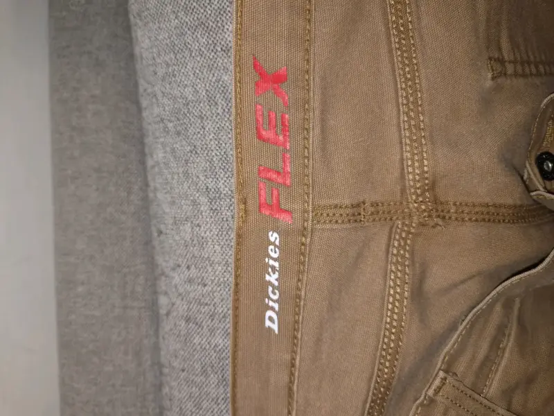 Pantalones Dickies Flex color caqui para hombre - 3