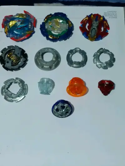 Set de Batalla Beyblade con Estadio y Piezas - miniatura 1