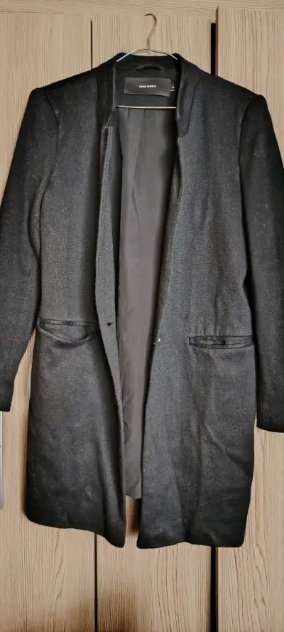Abrigo negro elegante Vero Moda para mujer - miniatura 1