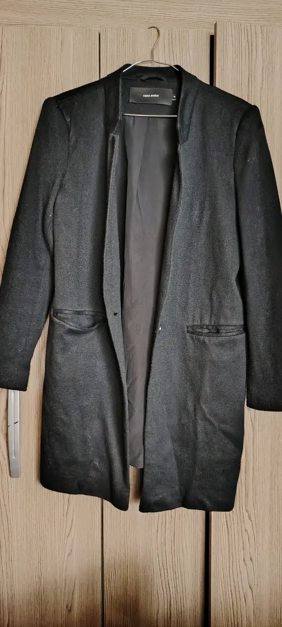 Abrigo negro elegante Vero Moda para mujer - 2