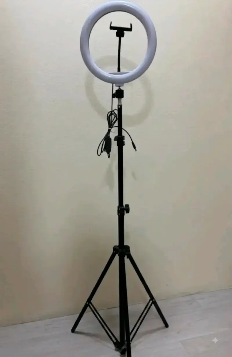Aro de luz LED con trípode ajustable - 2