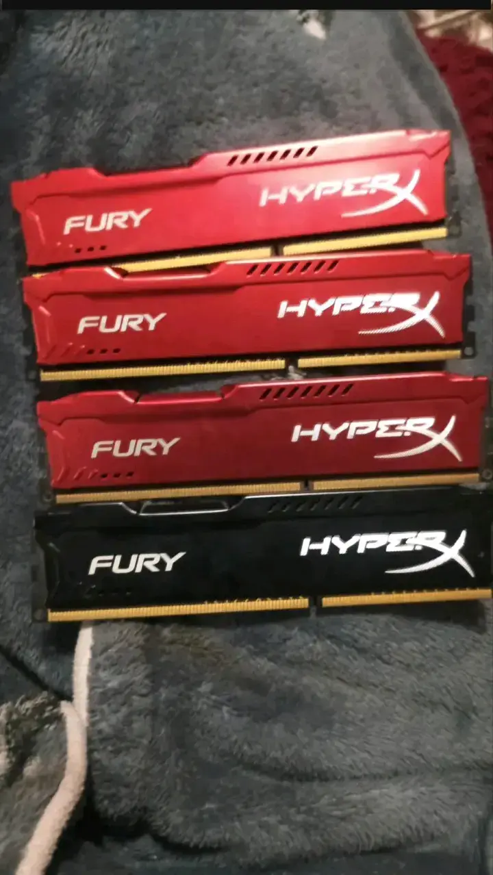 Placa Madre ASUS M5A97 R2.0 con RAM HyperX Fury - 2