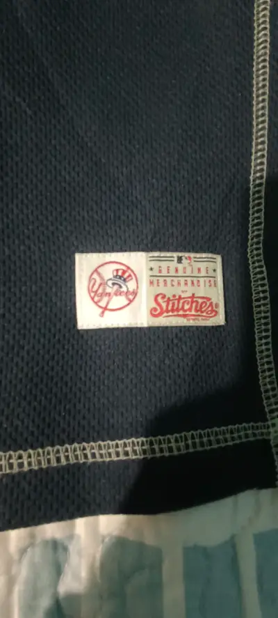 Polera New York Yankees azul marino - miniatura 2