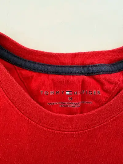 Polera roja Tommy Hilfiger - miniatura 2
