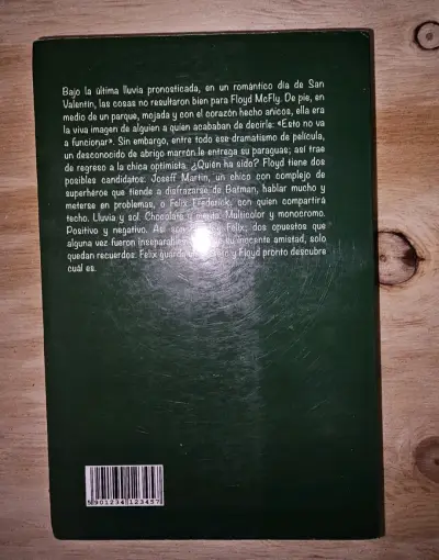 Libro 'Un Beso Bajo La Lluvia' de Violeta Boyd - miniatura 2