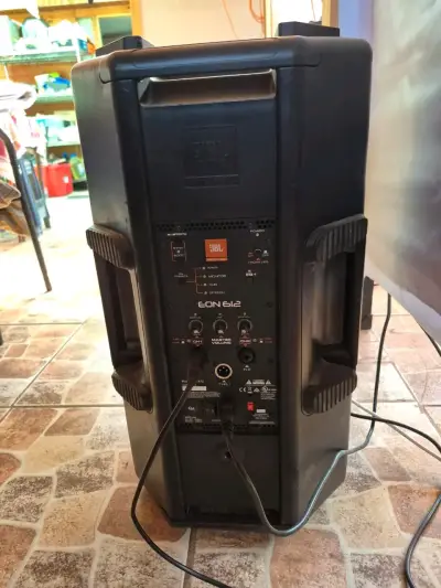 Parlante activo JBL EON 612 con Bluetooth - miniatura 1