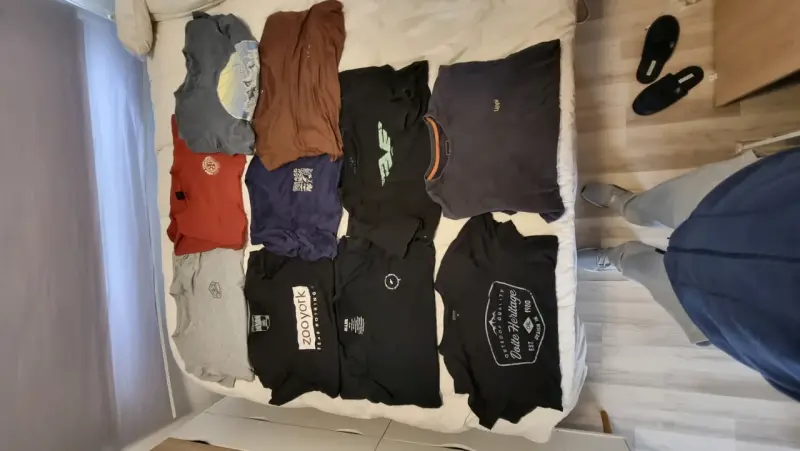 Lote de poleras para hombre de varias marcas - 5