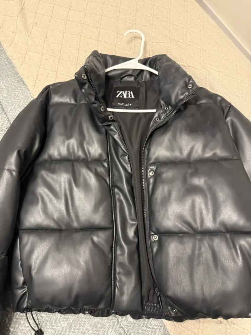 Chaqueta acolchada negra Zara para mujer - 2