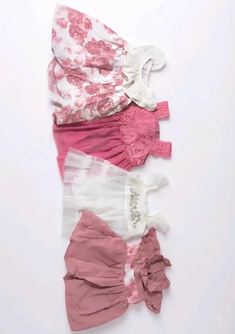 Lote de ropa para bebé niña con vestidos y gorros - 1