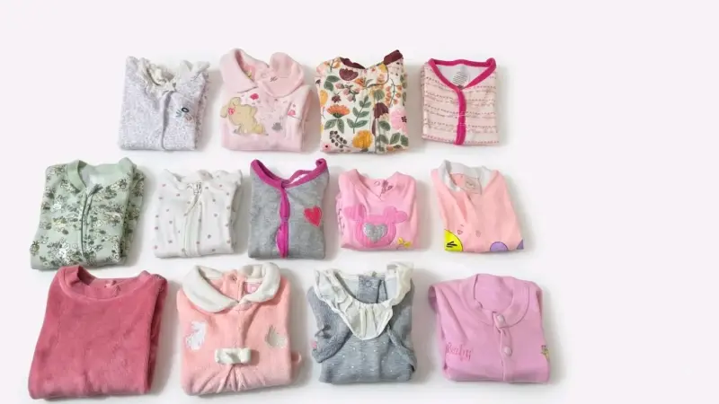 Lote de ropa para bebé niña con vestidos y gorros - 5