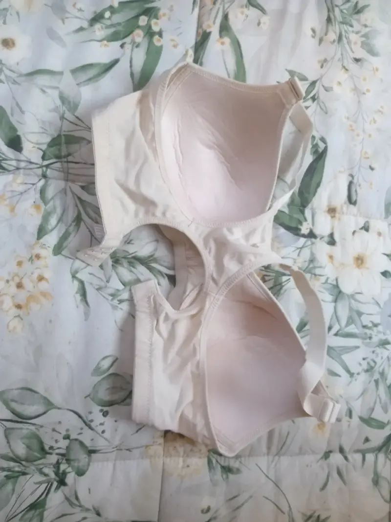 Sostén blanco sin aros cómodo - 2