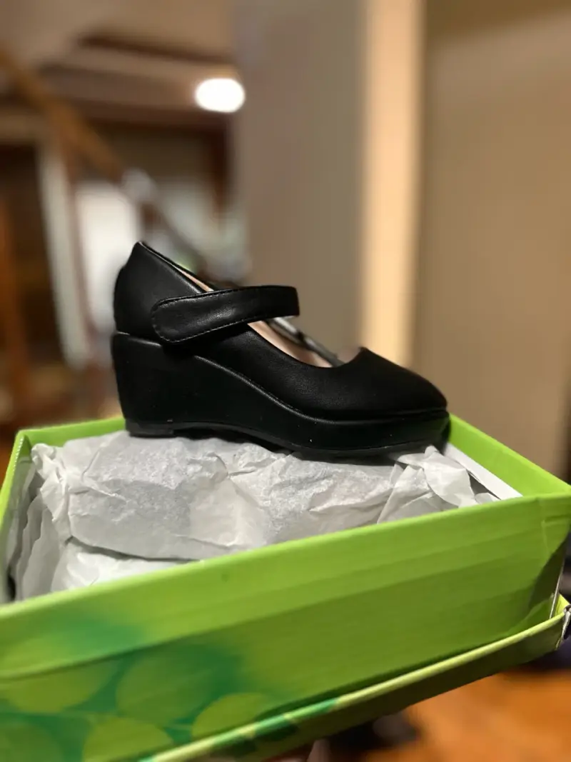 Zapatos de niña negros de cueca - 1
