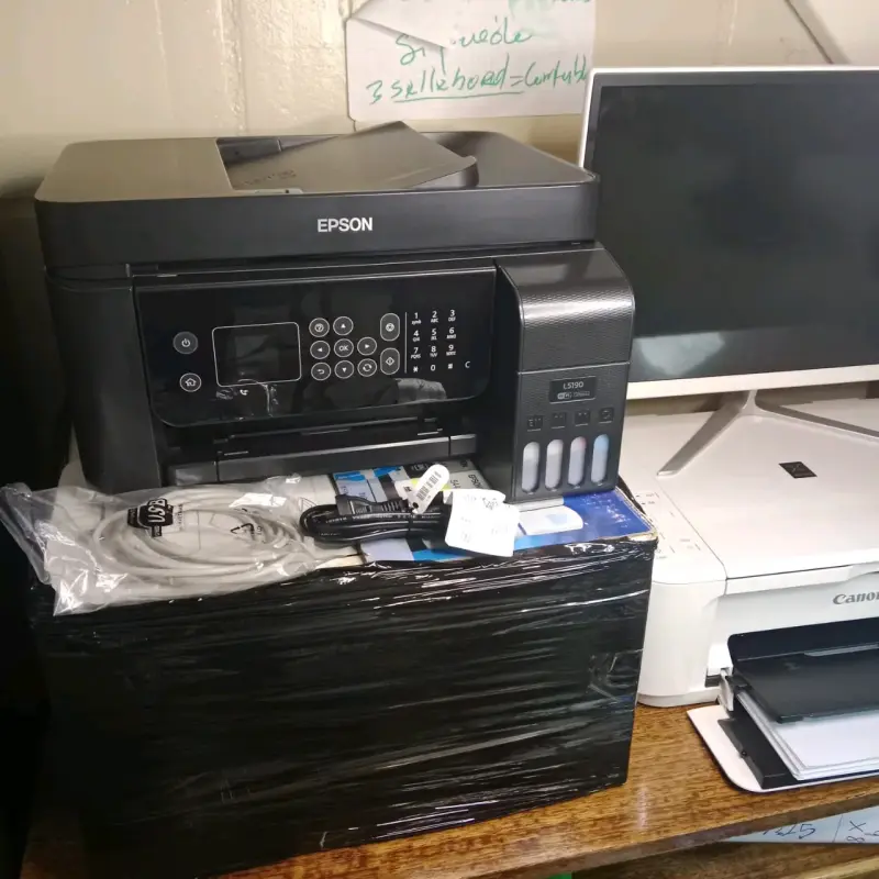 Impresora multifuncional Epson L5190 con sistema de tinta continua - 5