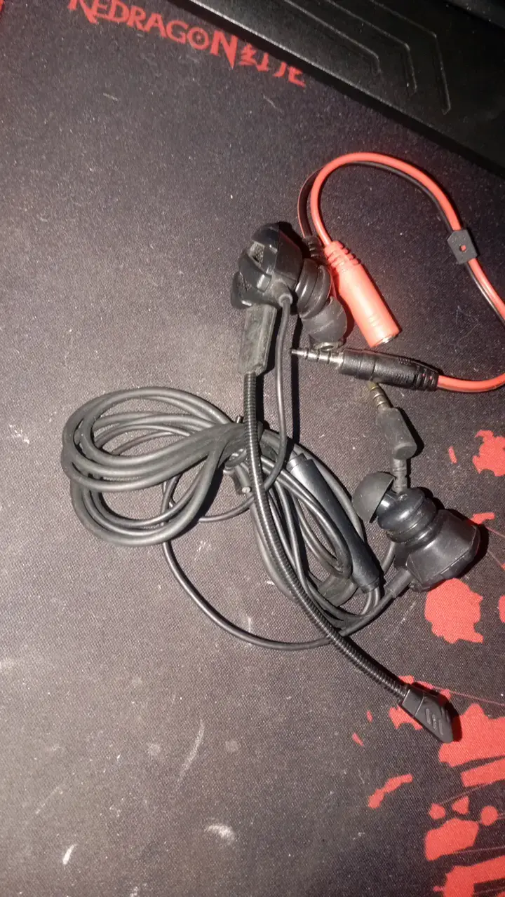 Micrófono de streaming con cable flexible - 1