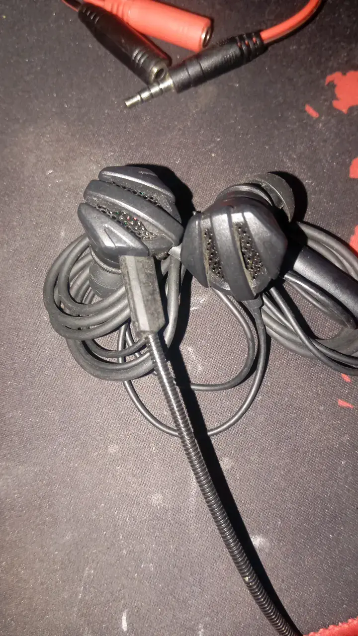 Micrófono de streaming con cable flexible - 2
