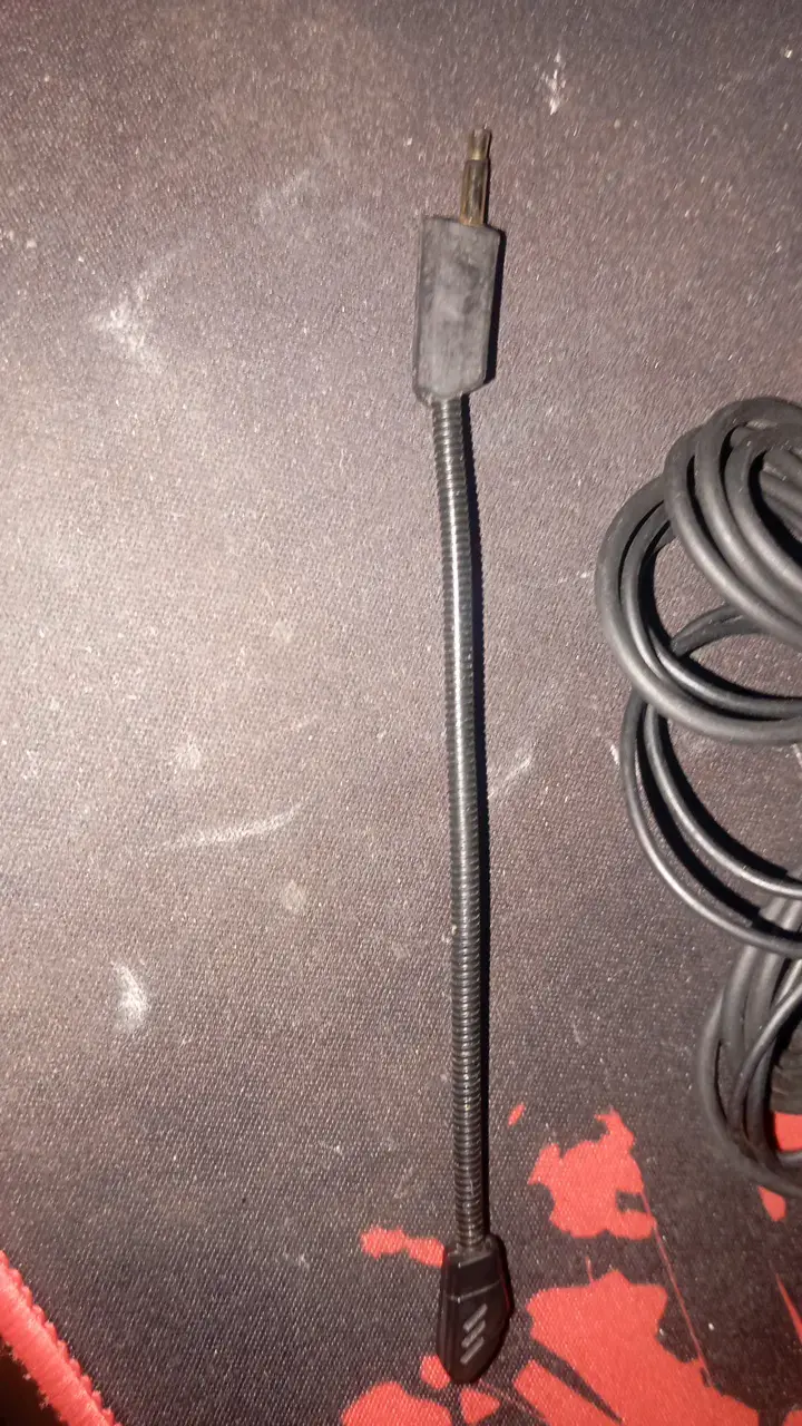 Micrófono de streaming con cable flexible - 3