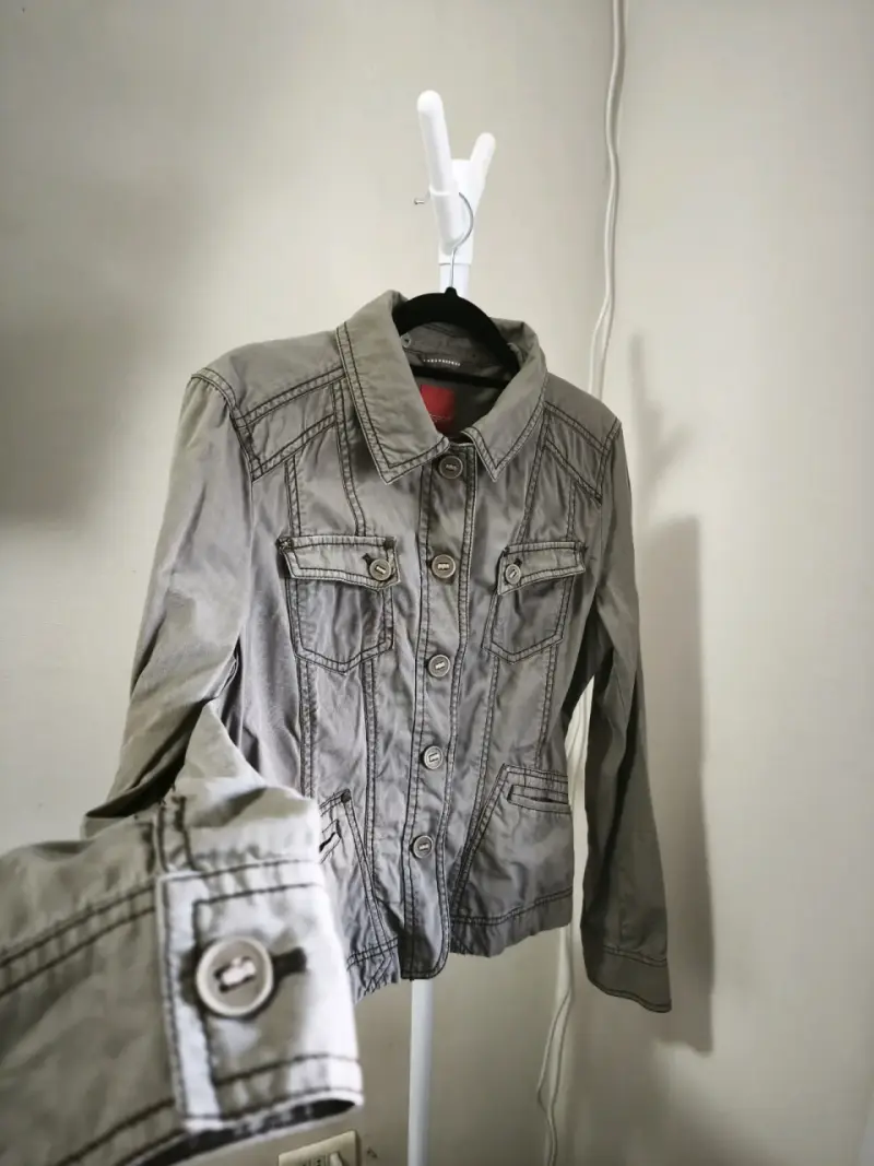 Chaqueta de mujer Esprit con bolsillos funcionales - 4