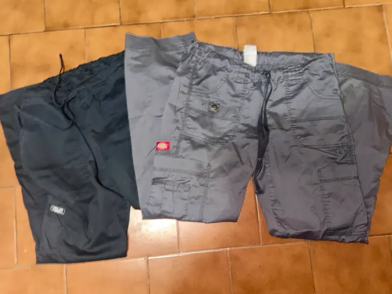 uniformes médicos Tallas S y XS - 5