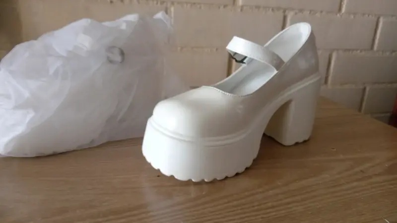 Zapatos de plataforma blancos, 36!