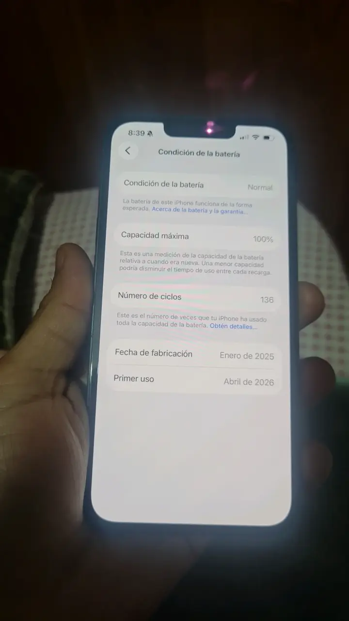 iPhone en buen estado con batería al 100% - 3