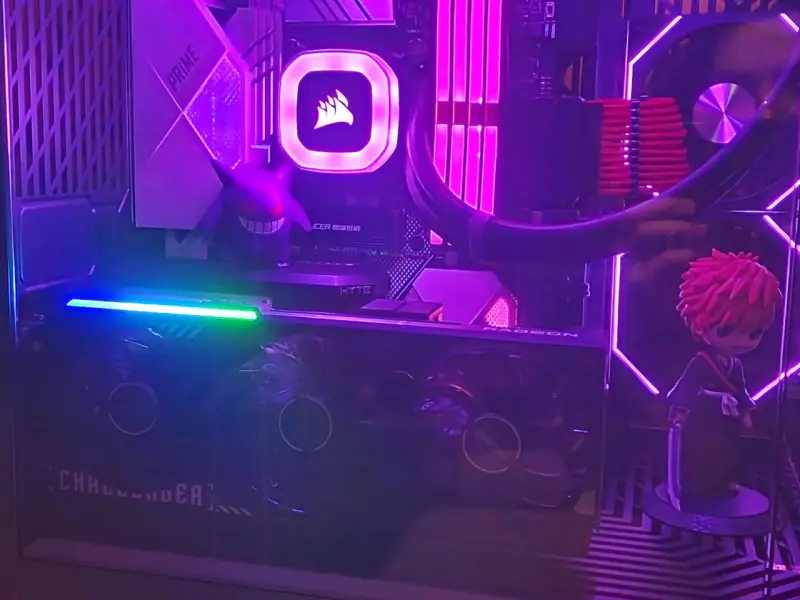 Tarjeta gráfica ASRock Radeon RX 9070 XT 16GB - 3