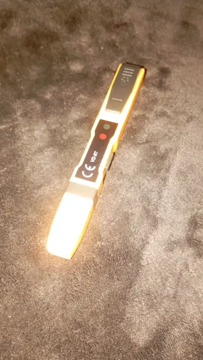 Detector de voltaje sin contacto VD-07 - miniatura 1