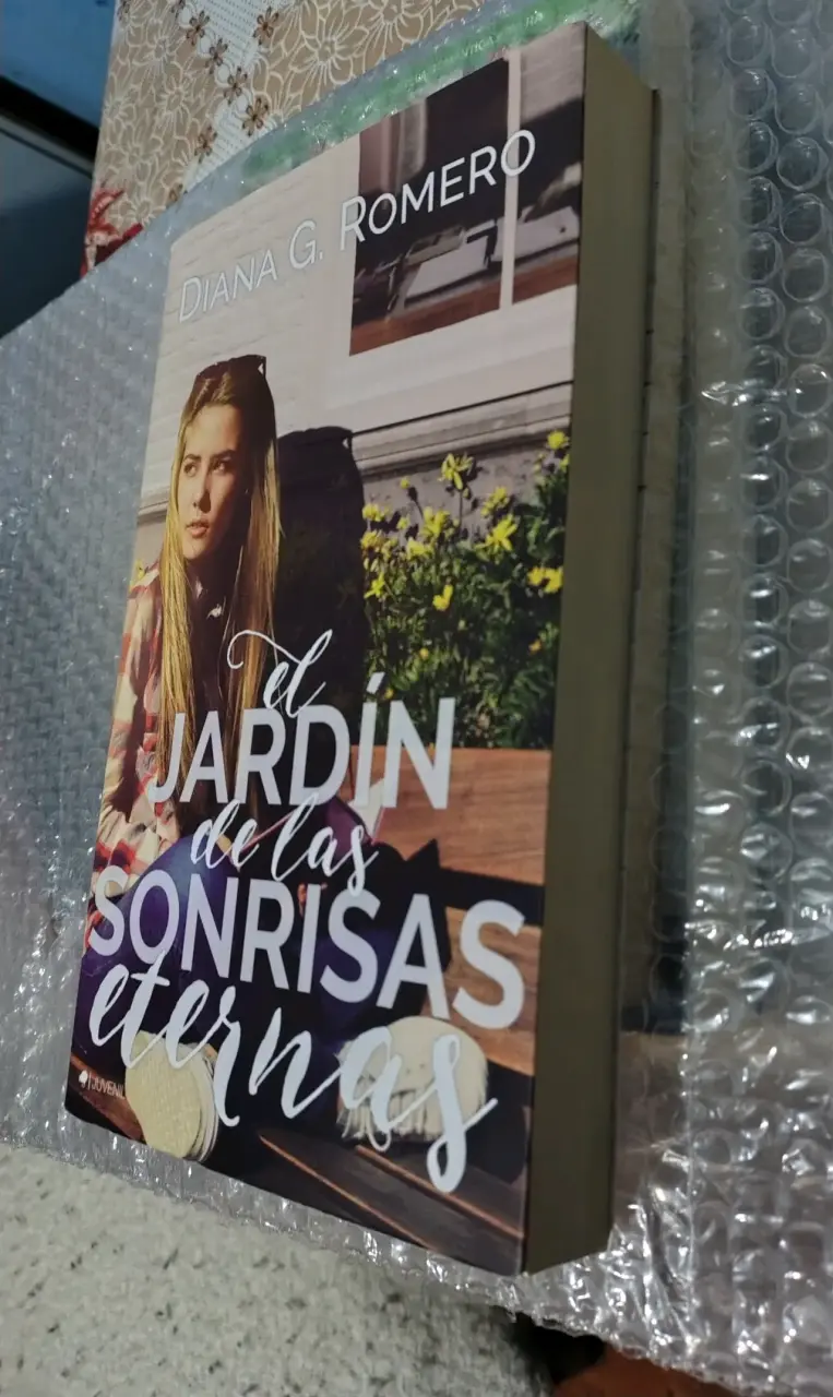 El Jardín de las Sonrisas Eternas de Diana G. - 1