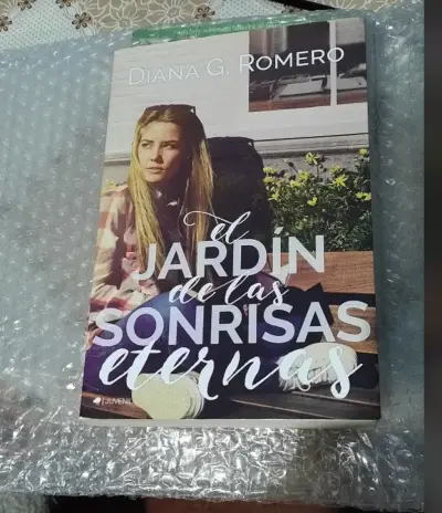 El Jardín de las Sonrisas Eternas de Diana G. - miniatura 2