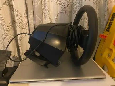 Volante de Carreras con Pedales para PlayStation - miniatura 2