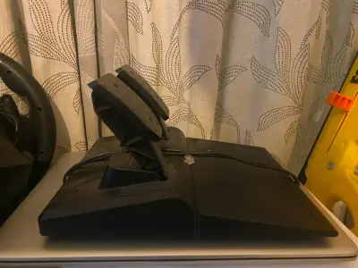Volante de Carreras con Pedales para PlayStation - miniatura 3
