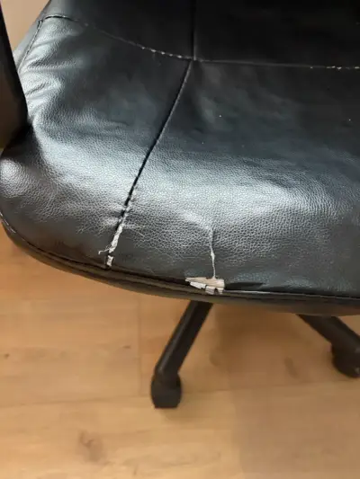 Silla de Oficina Giratoria con Detalles - miniatura 2