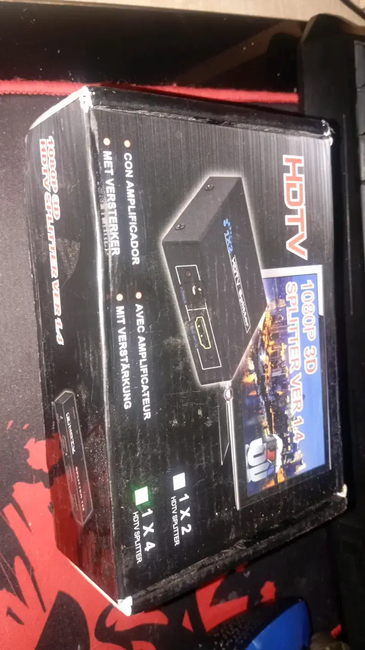 Splitter HDMI 1x4 HDTV 1080p 3D con Amplificador