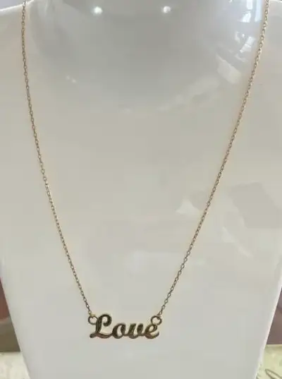 Collar de oro 18 Kilates  con dije 'Love' - miniatura 2