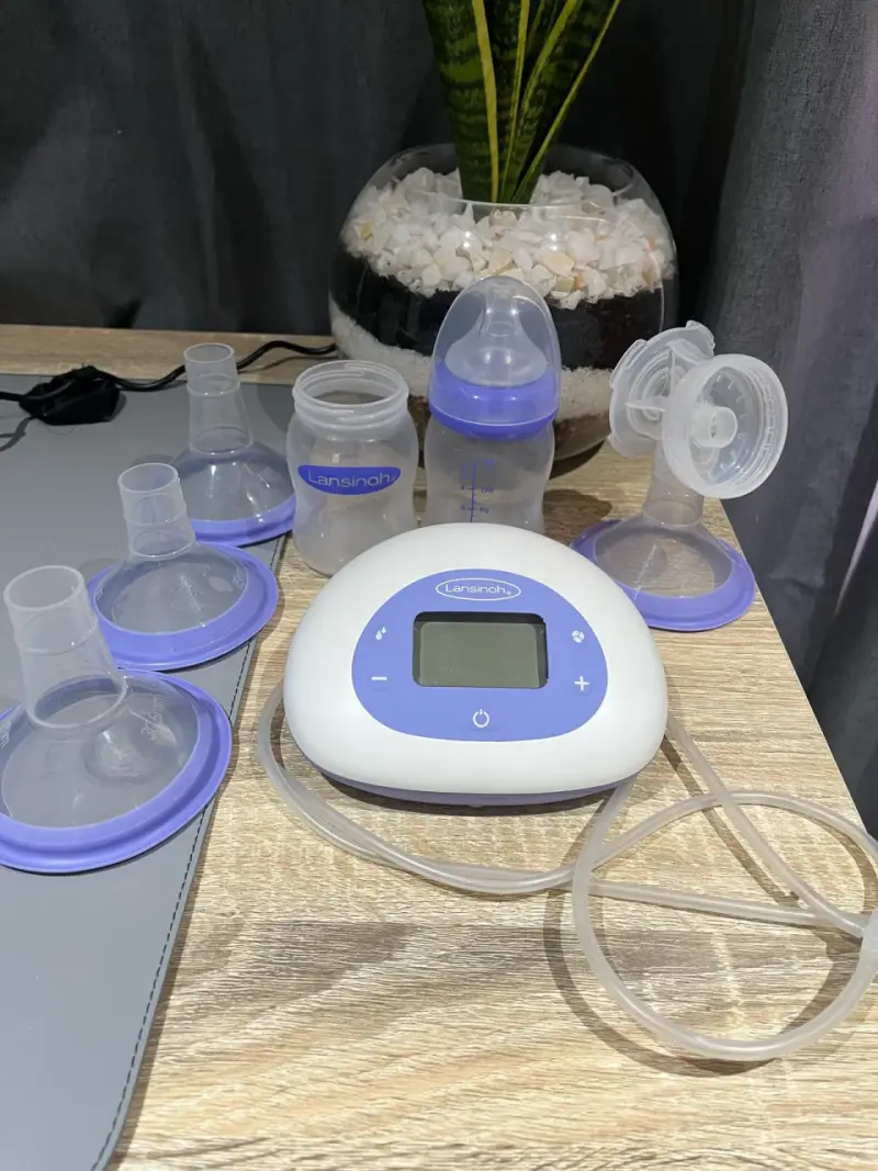 Extractor de leche eléctrico Lansinoh con accesorios