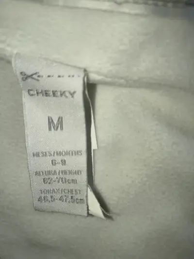 Abrigo blanco para bebé Cheeky con capucha - miniatura 3