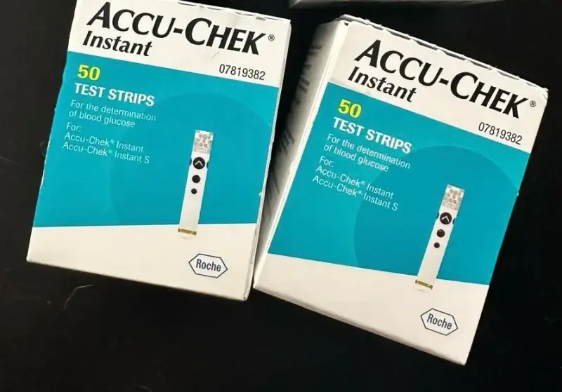 Tiras Reactivas Accu-Chek Instant 50 Unidades - 1