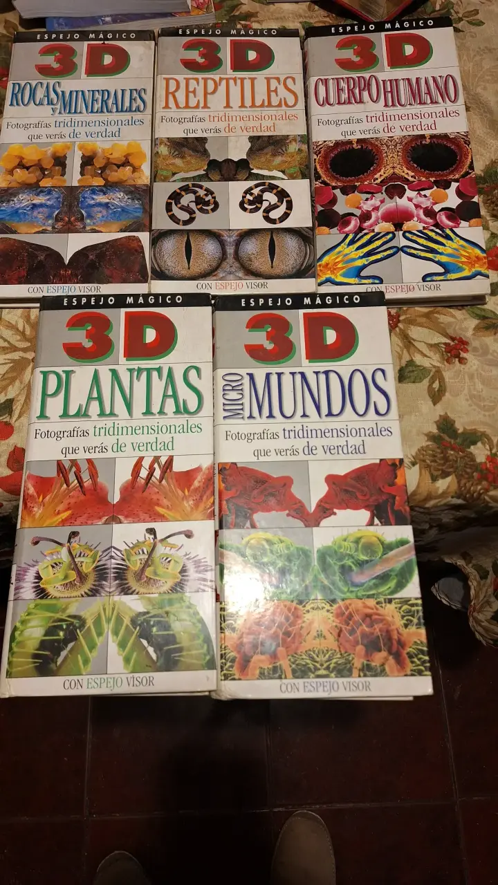 Colección de libros 3D con fotografías tridimensionales - 2