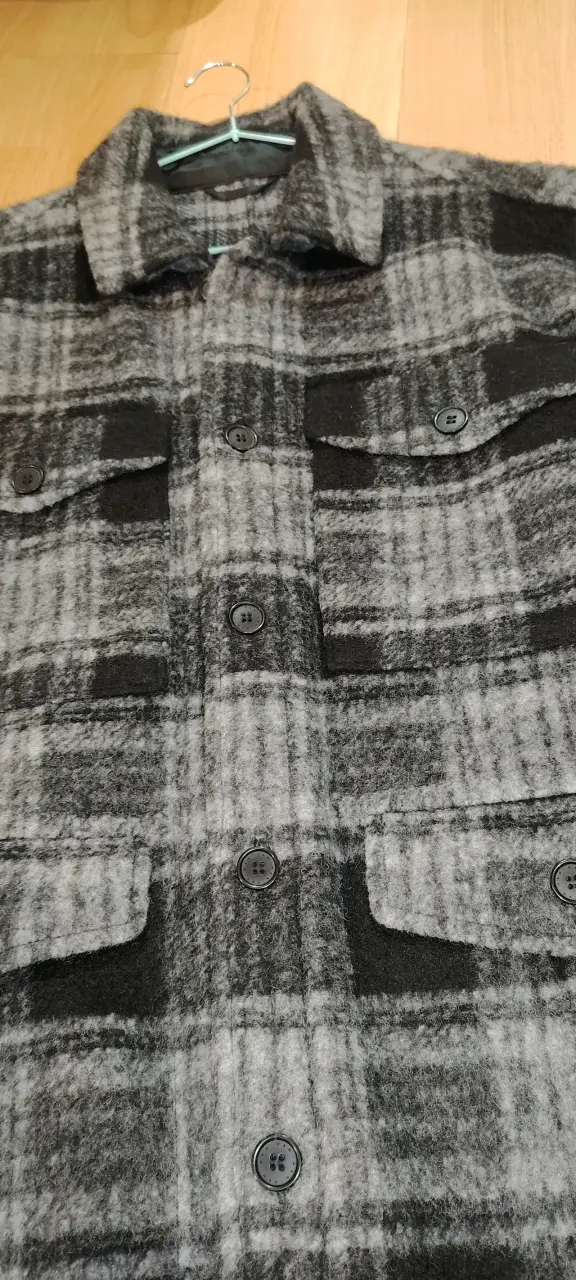 Chaqueta de lana a cuadros gris y negro - 3