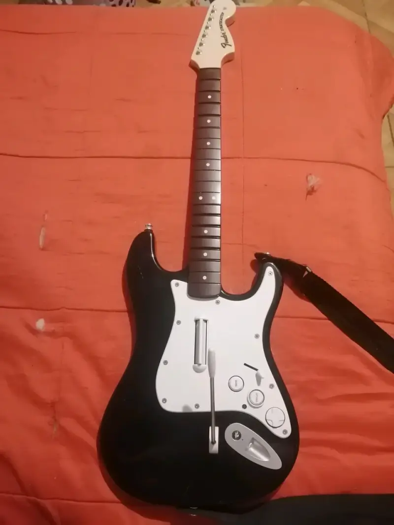 Guitarra inalámbrica Rock band 4 - 1