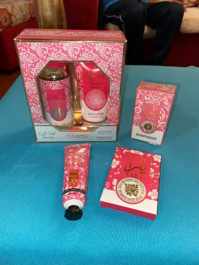 Set de Perfume y Crema de Manos Yara - miniatura 2
