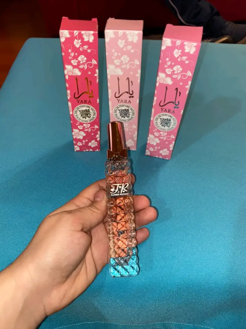 Set de Perfume y Crema de Manos Yara - 6