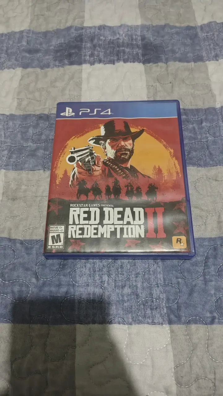 Juego PS4 Red Dead Redemption II en buen estado - 1
