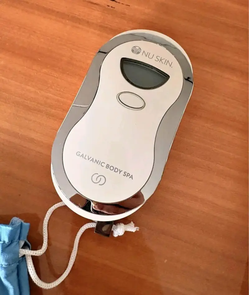 Dispositivo Galvánico Corporal Nu Skin - 3