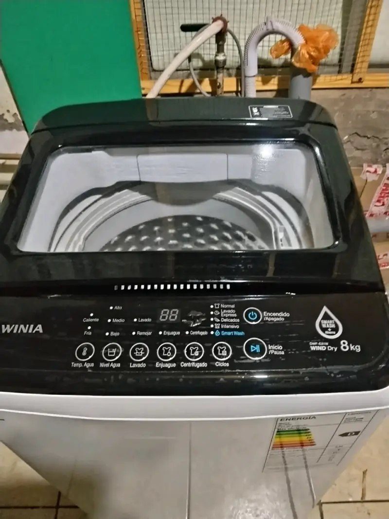 Lavadora Winia 8kg con Smart Wash - 1