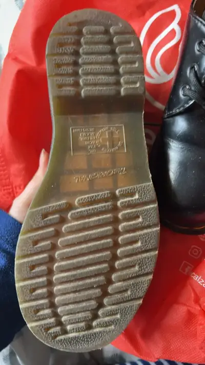 Zapatos de cuero negro Dr. Martens mujer - miniatura 3