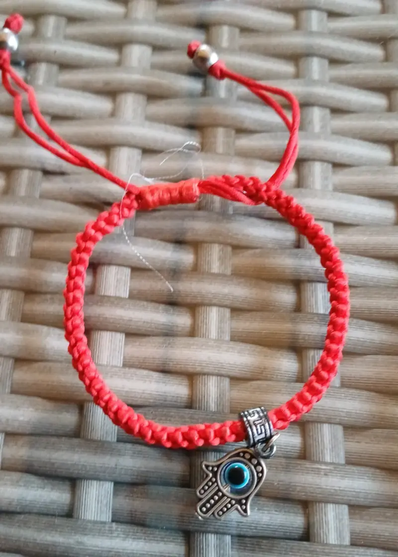 Pulseras varias, a $1.000 c/u - 5