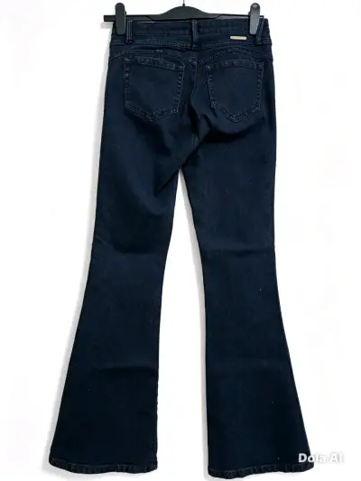 Jeans flare negros para mujer Mossimo - miniatura 2