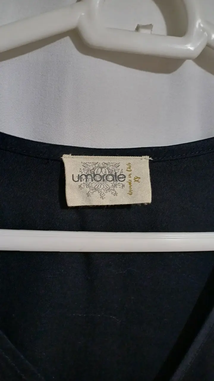 Blusa negra con mangas amplias Umbrale - XS - 4