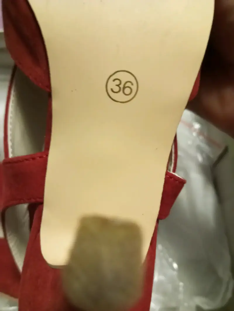Sandalias de tacón rojo Hush Puppies - 2